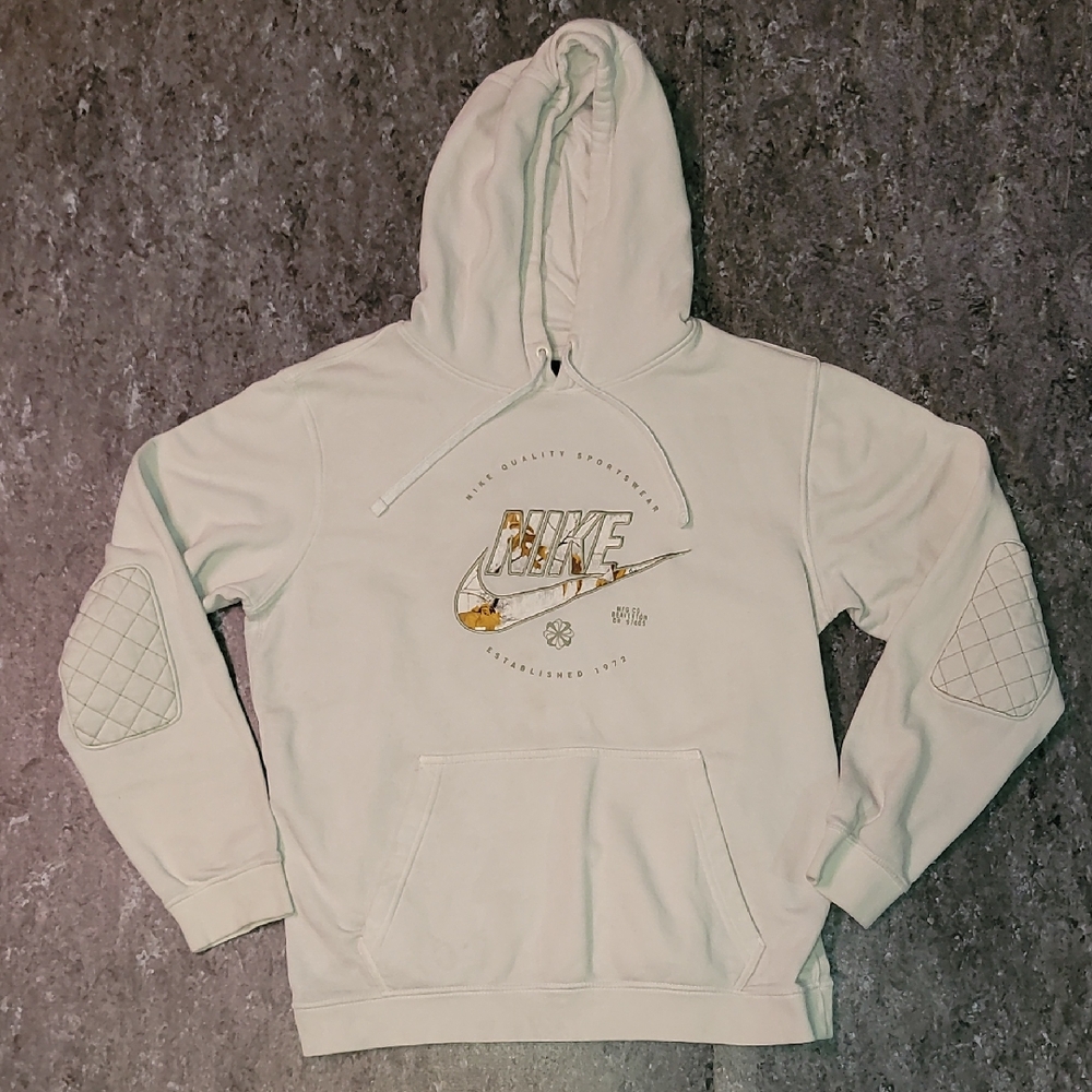 Nike Men's Cream Hoodie with Quilted Elbow Patches. Men's Size Medium